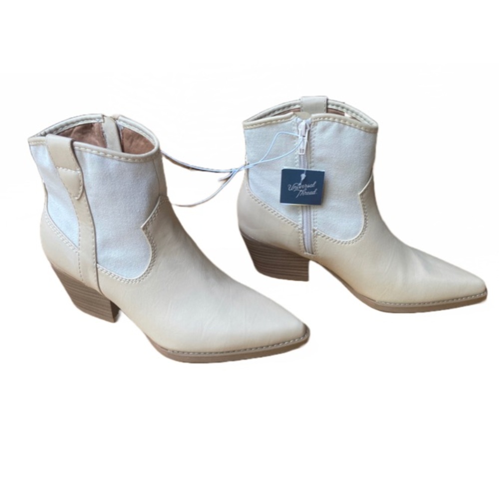 Universal Thread western boots